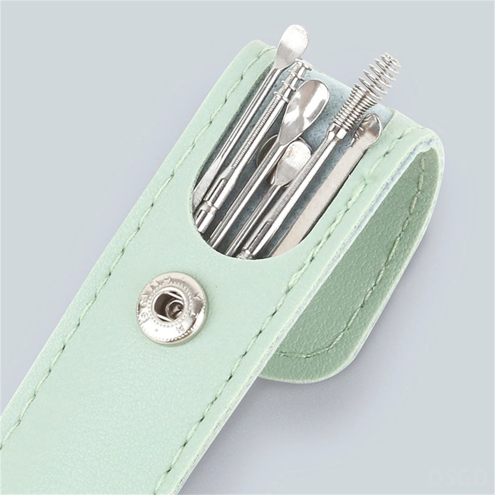 6-Piece Stainless Steel Ear Picking Set: Adult Portable Keychain Ear Picking Spoon Tool for Clearing Earwax