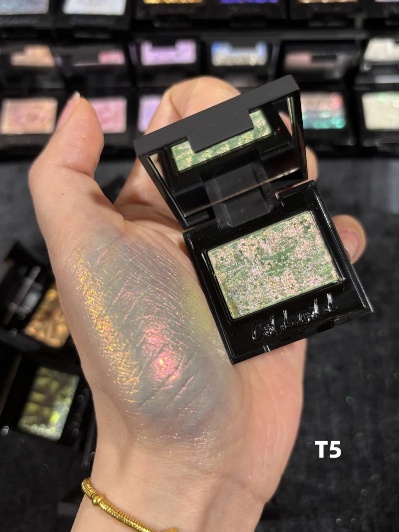 Coldnwild Monochrome Gradual Eye Shadow Chameleon Glitter Highly Pigmented Blue Purple High Concentration Optical Eye Makeup