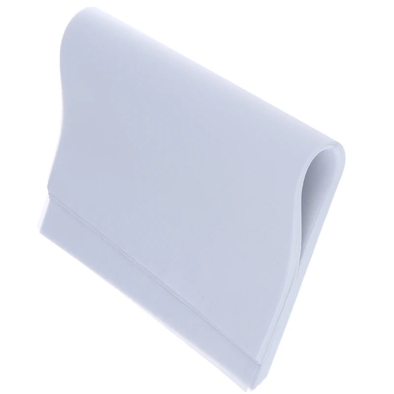 150 sheets of A4 semi-transparent tracing paper, suitable for painting, calligraphy, oil painting, and printing.