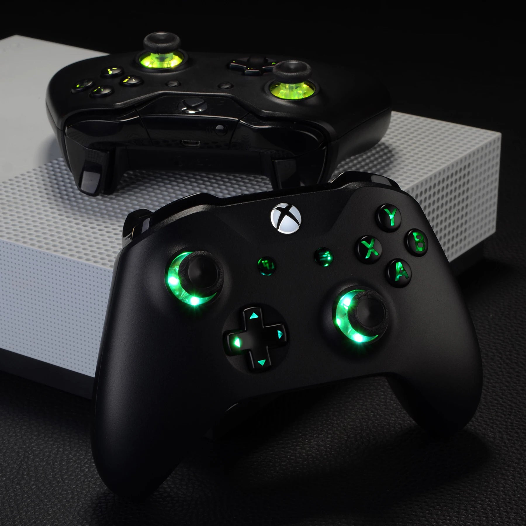 eXtremeRate Multi-Colors Luminated (DTF) LED Kit for Xbox One Standard Xbox One S / X Controller, D-pad Thumbstick ABXY Buttons