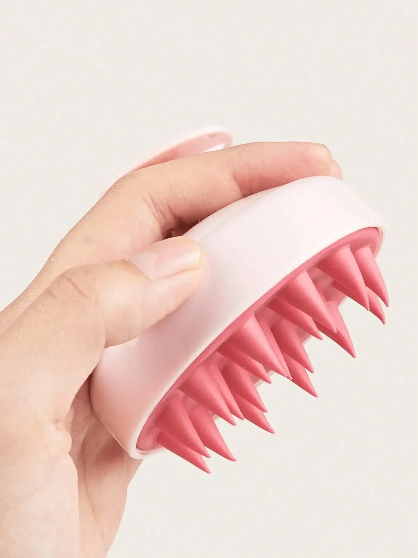 1pc Soft Silicone Scalp Massage Shampoo Brush, For Dry/Wet Hair (Curly/Straight) And All Hair Types, Bath Head Massage Comb. Can Be Used For Blow-Drying, Styling, Shampooing, Hair Care Massage. Portable And Easy To Clean, Sim