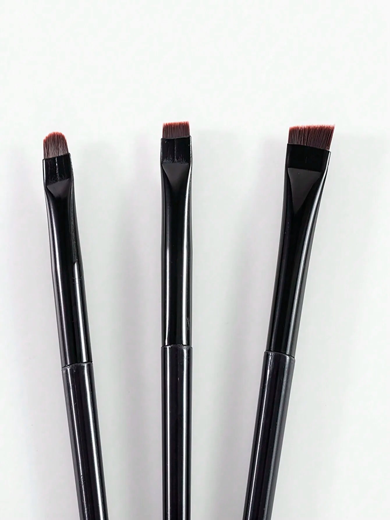 3pcs Makeup Brush Set, Including Angled Eyeliner Brush, Eyebrow Brush, And Ultra-Fine Eyeshadow Brush, Makeup Brush Set, Makeup Brush Kit, Makeup Brush Set, Full Makeup Brushes, Makeup Brush Set, Complete Makeup Tools, Makeup