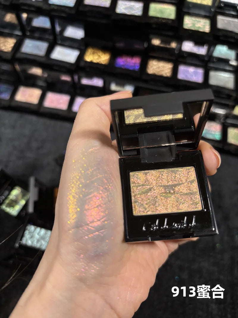 Coldnwild Monochrome Gradual Eye Shadow Chameleon Glitter Highly Pigmented Blue Purple High Concentration Optical Eye Makeup